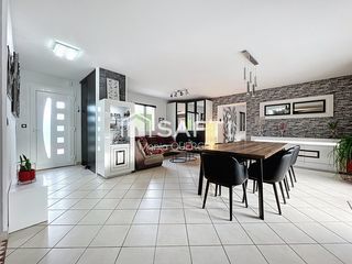  Maison � vendre 8 pi�ces 173 m�