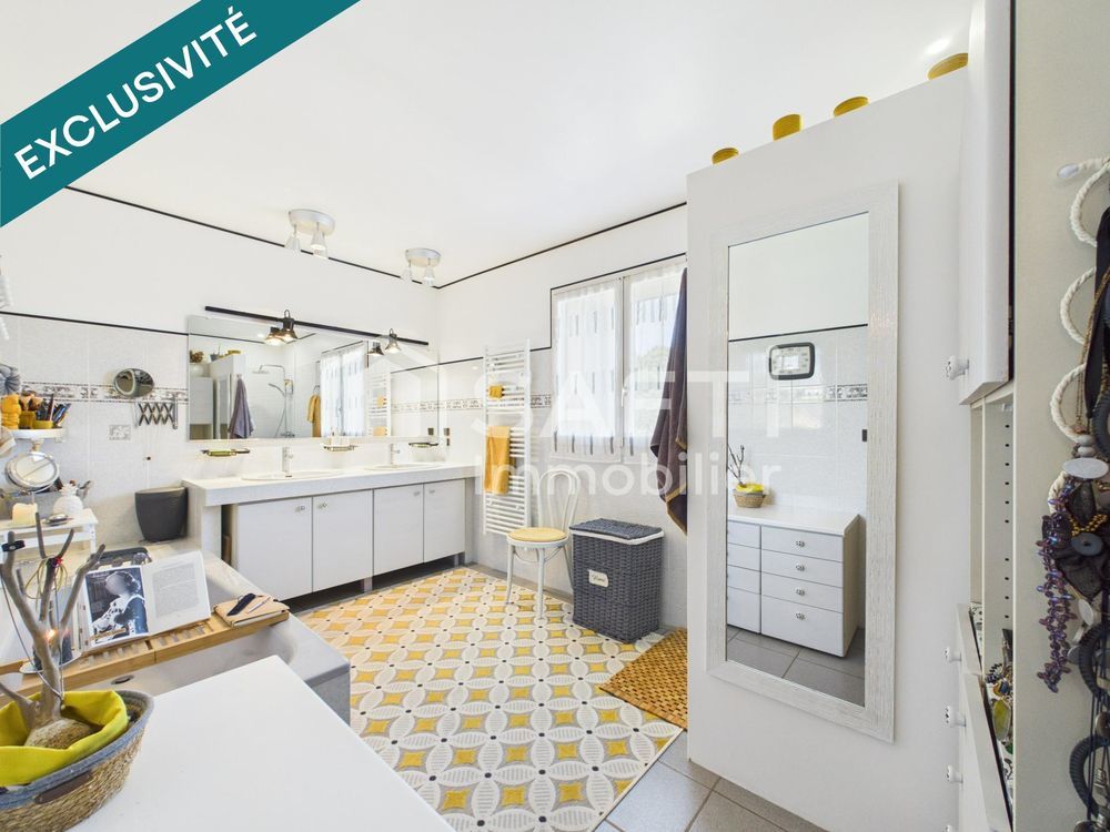 � vendre  Maison Saint-Aubin-de-M�doc (33160)