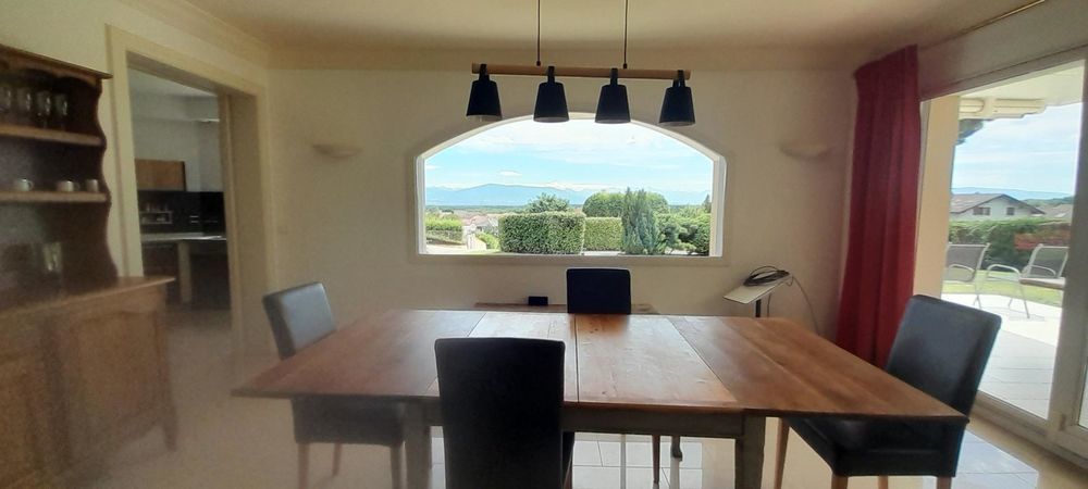 � vendre  Maison Divonne-les-Bains (01220)