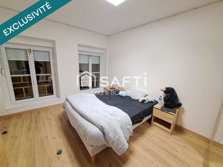  Immeuble � vendre 458 m�