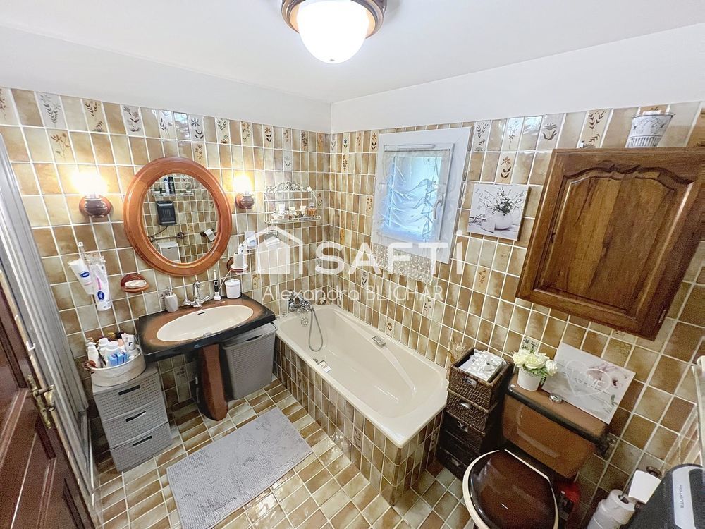 � vendre  Maison Ollioules (83190)