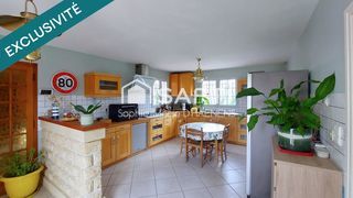  Maison � vendre 8 pi�ces 195 m�