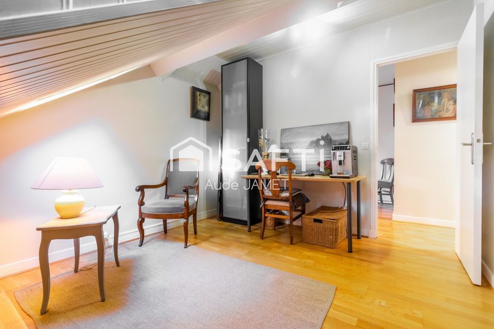 � vendre  Appartement Versailles (78000)