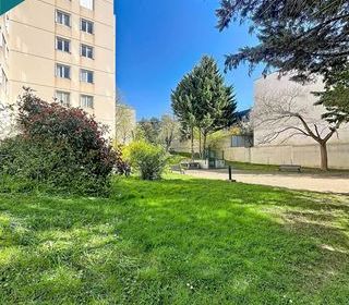  Appartement � vendre 5 pi�ces 84 m�