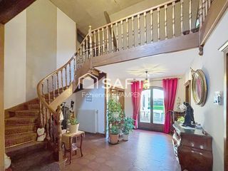  Maison � vendre 10 pi�ces 303 m�