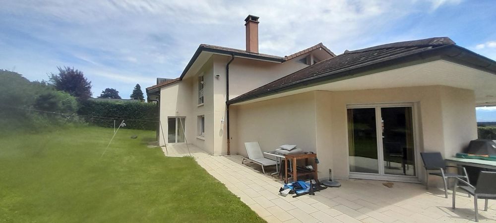 � vendre  Maison Divonne-les-Bains (01220)