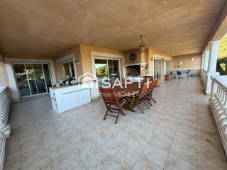  Maison � vendre 10 pi�ces 378 m�