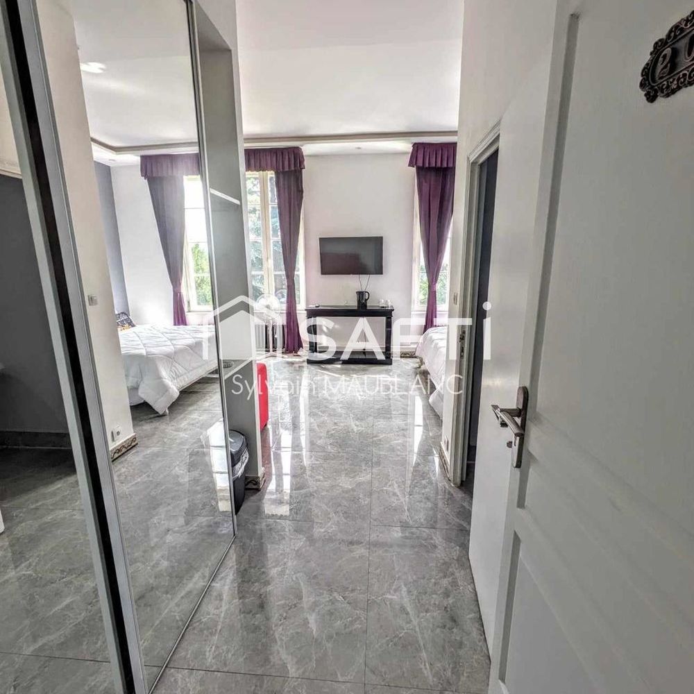 � vendre  Propri�t�/ch�teau Varennes-Vauzelles (58640)