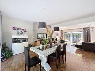  Maison � vendre 7 pi�ces 254 m�