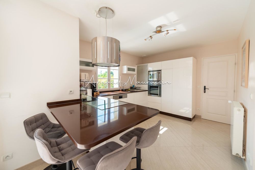 � vendre  Maison Orry-la-Ville (60560)