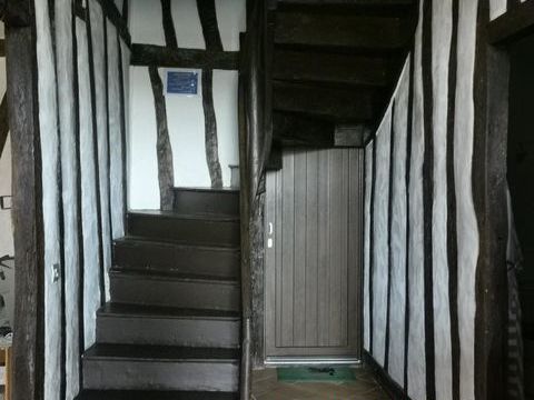   Tr�s belle maison Gasconne au c�ur du Gers avec terrain sup�rieur � 1 ha, jardin, 3 points d'eau, potager naturel. Maison - 7 pi�ce(s) - 172 m�