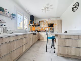  Maison � vendre 5 pi�ces 141 m�