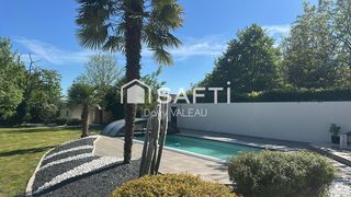  Maison � vendre 6 pi�ces 217 m�