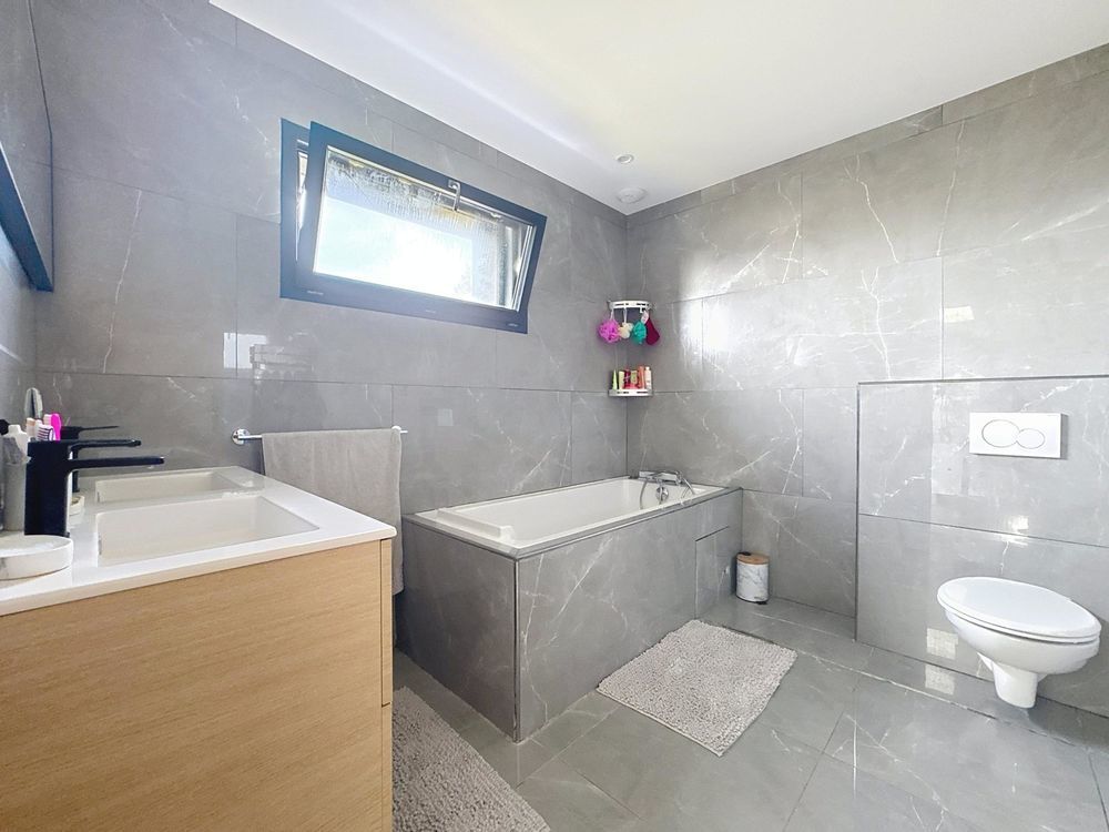 � vendre  Maison Coublevie (38500)