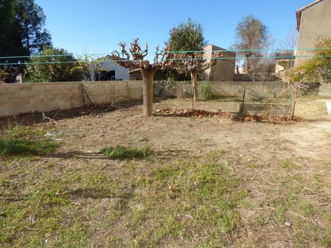   Plaissan maison au centre climatis�e. Maison - 3 pi�ce(s) - 79 m�