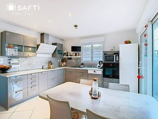  Maison � vendre 8 pi�ces 162 m�