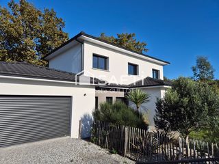  Maison � vendre 7 pi�ces 160 m�