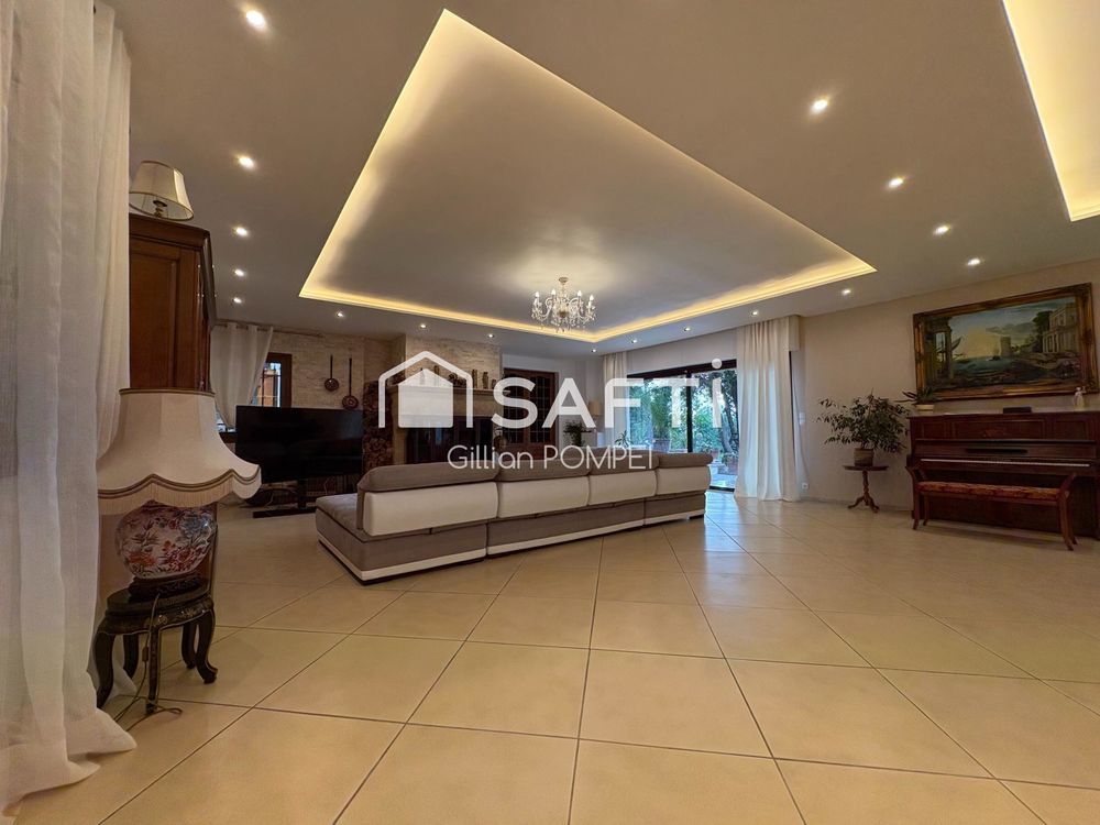 � vendre  Maison La Colle-sur-Loup (06480)