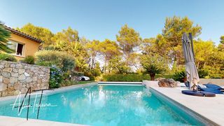  Maison � vendre 8 pi�ces 308 m�