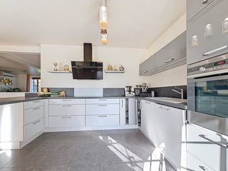  Maison � vendre 6 pi�ces 165 m�