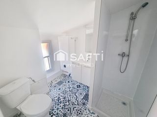  Immeuble � vendre 240 m�