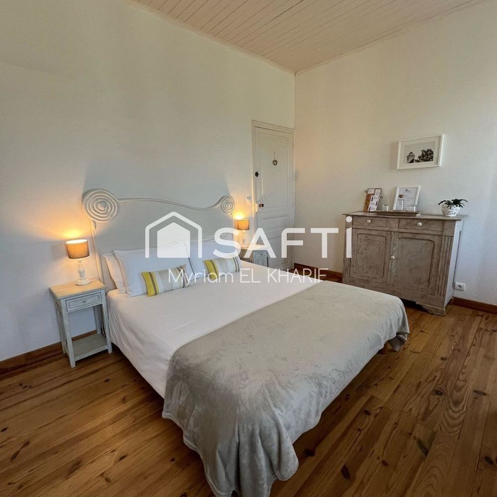 � vendre  Maison Gastes (40160)