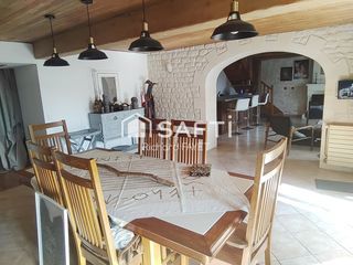  Maison � vendre 7 pi�ces 211 m�