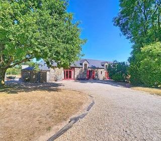  Maison � vendre 5 pi�ces 216 m�