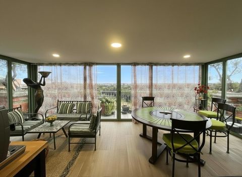   Villa sur toit Appartement - 7 pi�ce(s) - 371 m�