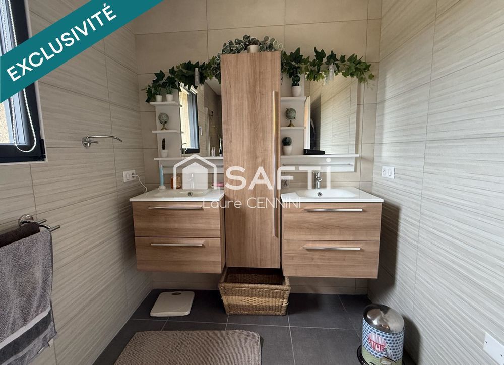 � vendre  Maison Pi�gon (26110)