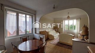  Immeuble � vendre 209 m�