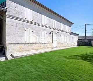  Maison � vendre 6 pi�ces 215 m�