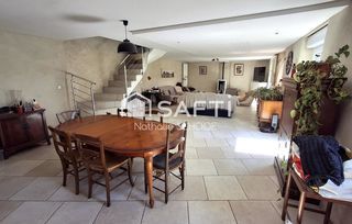  Maison � vendre 7 pi�ces 215 m�