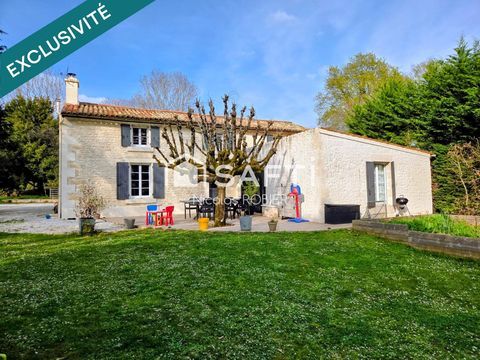   Charmante maison en pierre dans un bel environnement, clos, quatre chambres, trois salles d'eau, jardin et petites d�pendances ! Maison - 6 pi�ce(s) - 180 m�