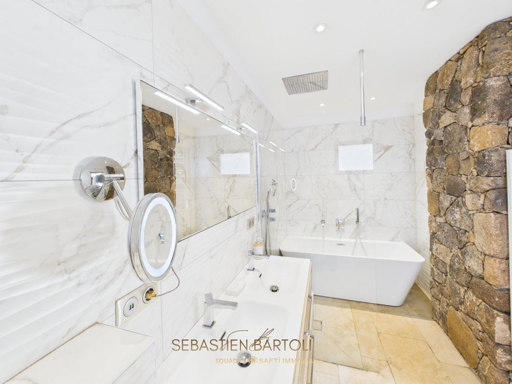 � vendre  Maison Lecci (20137)