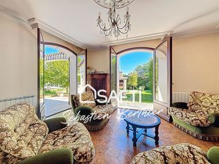  Maison � vendre 6 pi�ces 180 m�