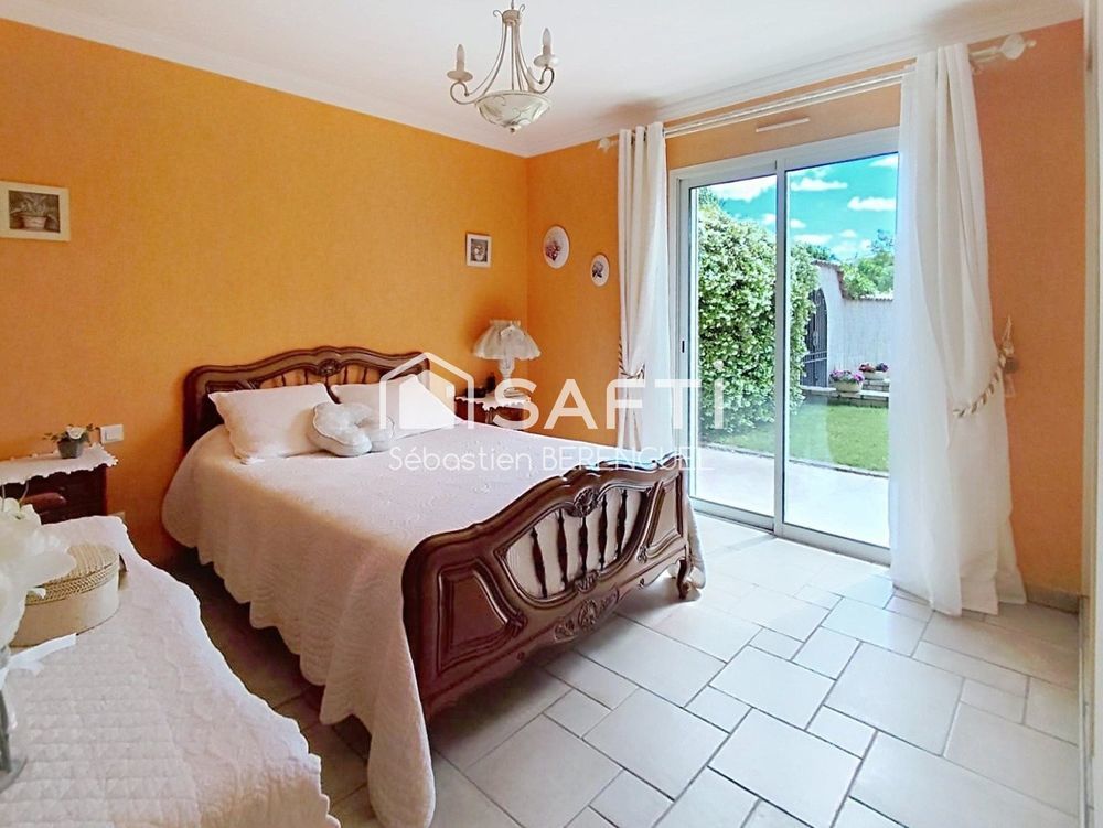 � vendre  Maison Caux (34720)