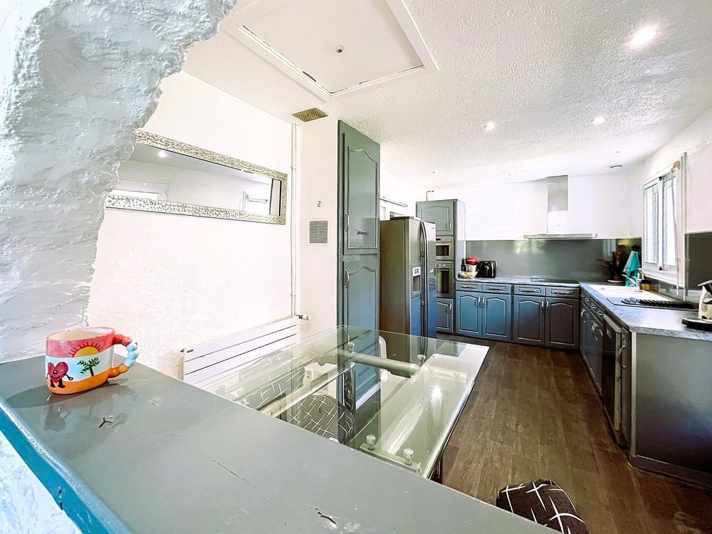 � vendre  Maison Saint-Jean-d'Illac (33127)