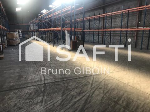 B&acirc;timent de stockage 1500 m&sup2;, parking 299000 45500 Gien