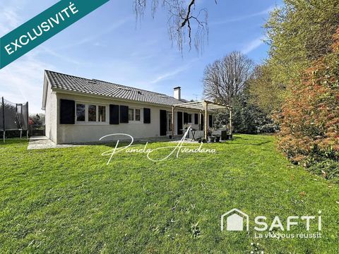   Pavillon familial de 127 m�, 4 chambres, nich� dans un environnement privil�gi�. Maison - 6 pi�ce(s) - 127 m�