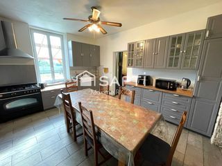  Maison � vendre 8 pi�ces 220 m�