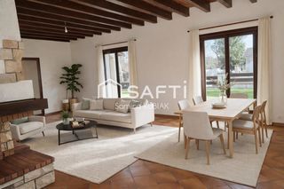  Maison � vendre 4 pi�ces 145 m�