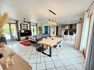  Maison � vendre 6 pi�ces 150 m�