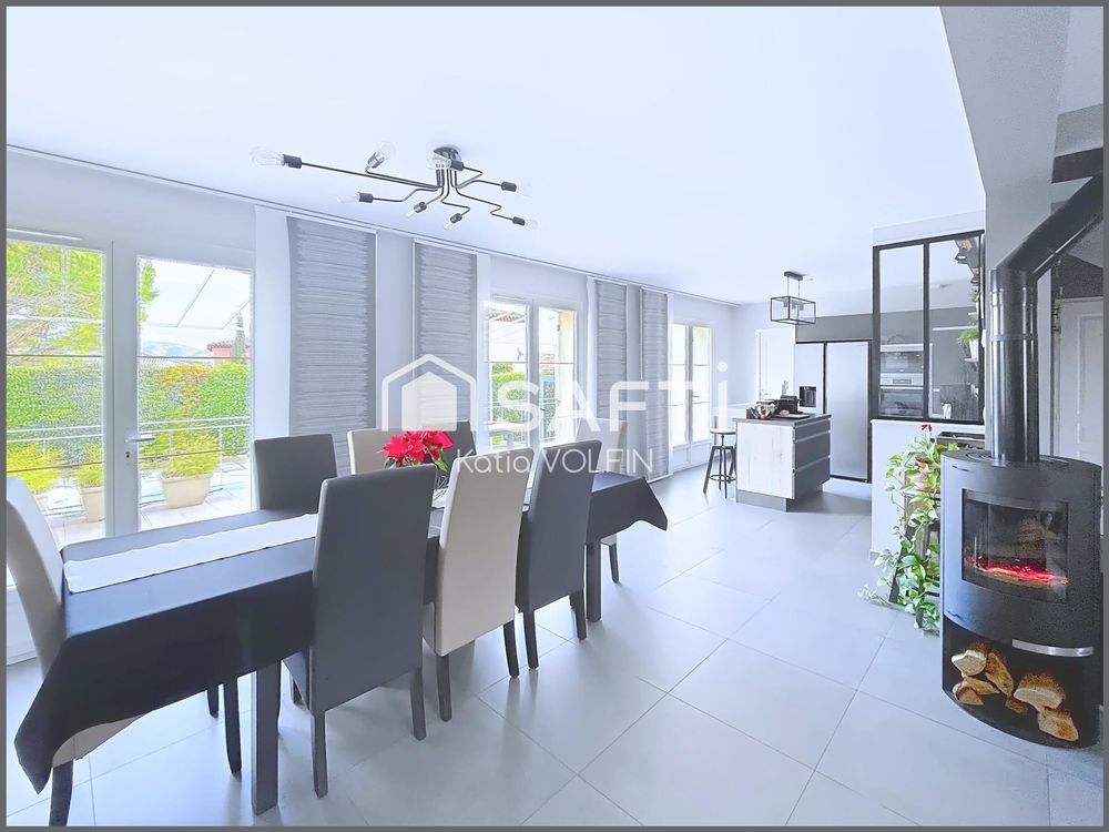 � vendre  Maison Aubagne (13400)