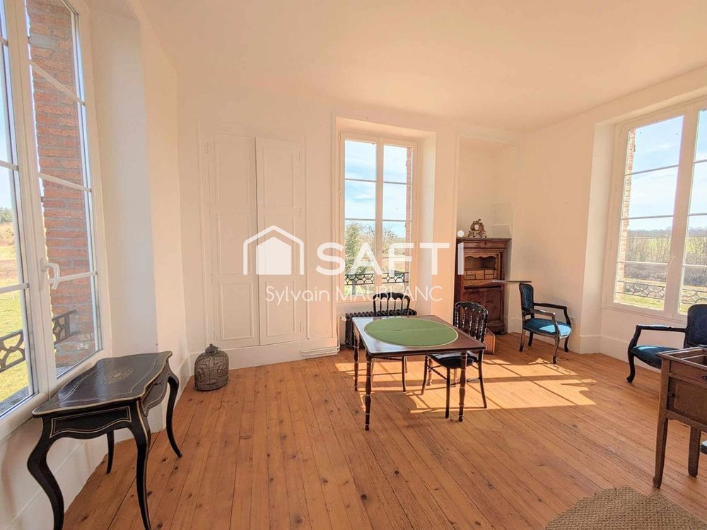 � vendre  Propri�t�/ch�teau Lavau (89170)