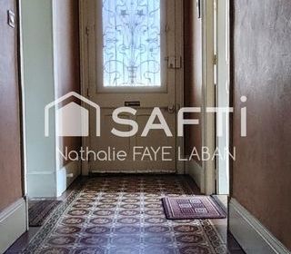  Maison � vendre 9 pi�ces 261 m�