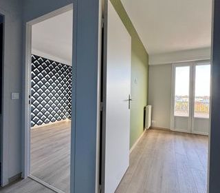  Appartement � vendre 7 pi�ces 80 m�