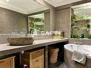  Maison � vendre 7 pi�ces 216 m�