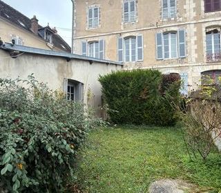  Immeuble � vendre 298 m�