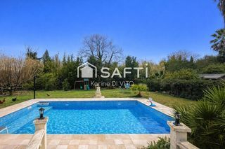  Maison � vendre 8 pi�ces 203 m�